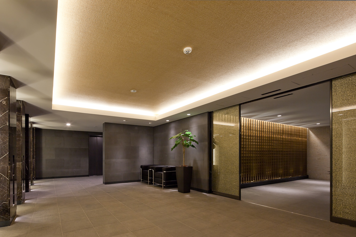 物件詳細スライダー